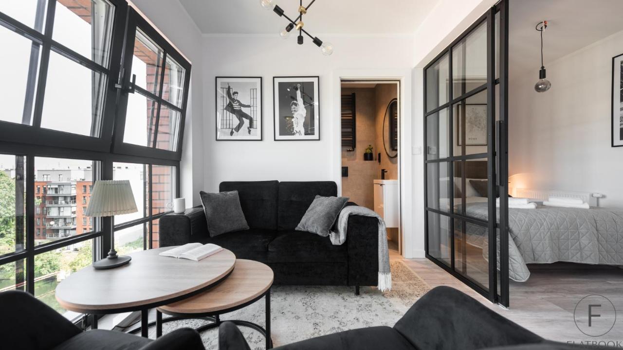 Flatbook - City Center Spa Apartments Dwie Motlawy Gdansk Bagian luar foto