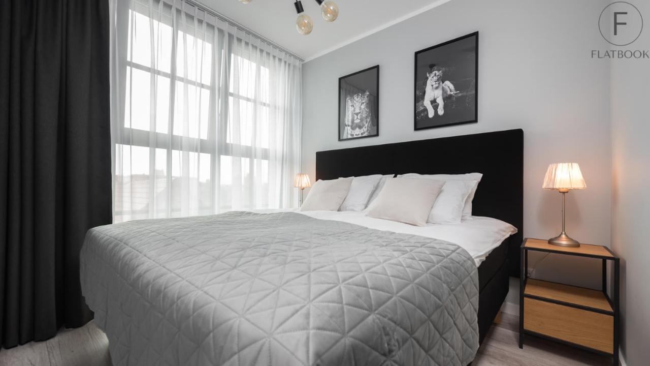 Flatbook - City Center Spa Apartments Dwie Motlawy Gdansk Bagian luar foto
