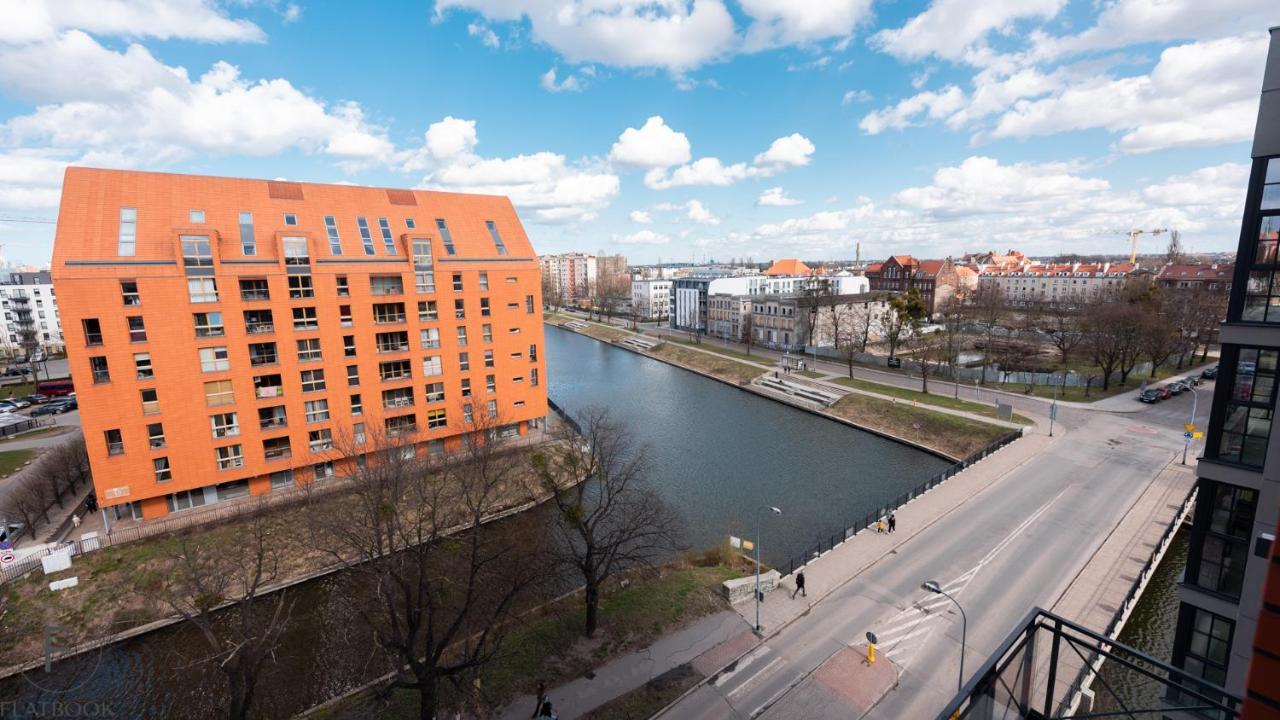 Flatbook - City Center Spa Apartments Dwie Motlawy Gdansk Bagian luar foto